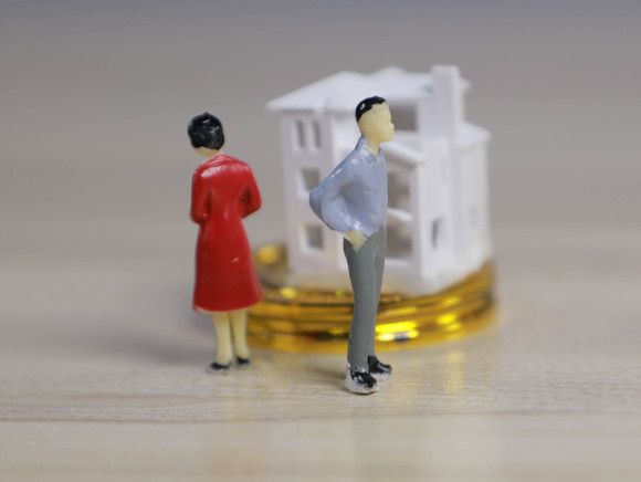 夫妻一同财产可以转给其中一方吗