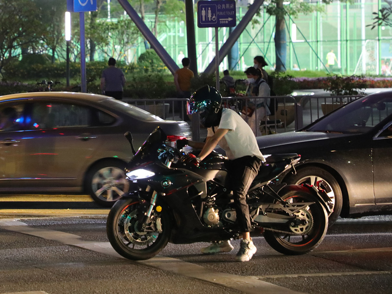 摩托车闯红灯处理流程