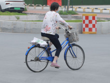 骑自行车能载人吗
