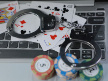 手机赌博软件违法吗
