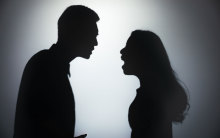 女方对男方家暴可以起诉离婚吗