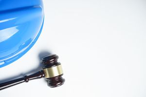 十级工伤停工留薪期如何算