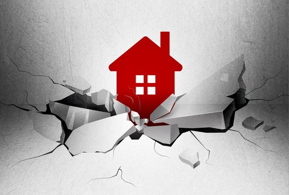 车碰到房子出现裂缝怎么处理