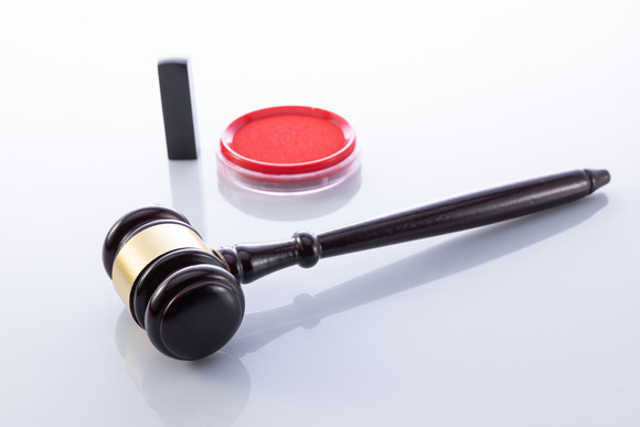 对方拖欠工程款有没有利息