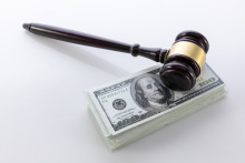 起诉保险公司律师费最少要花多少