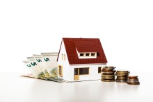 拿房产证贷款有什么影响