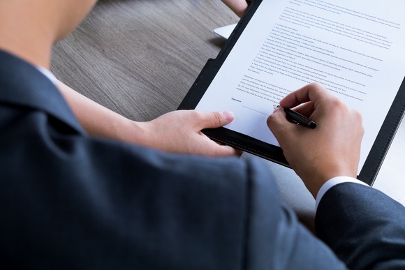 工程合同纠纷的解决途径包括哪些