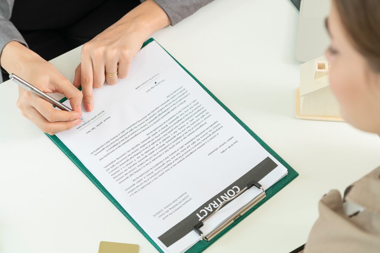 公司章程修正案谁签字