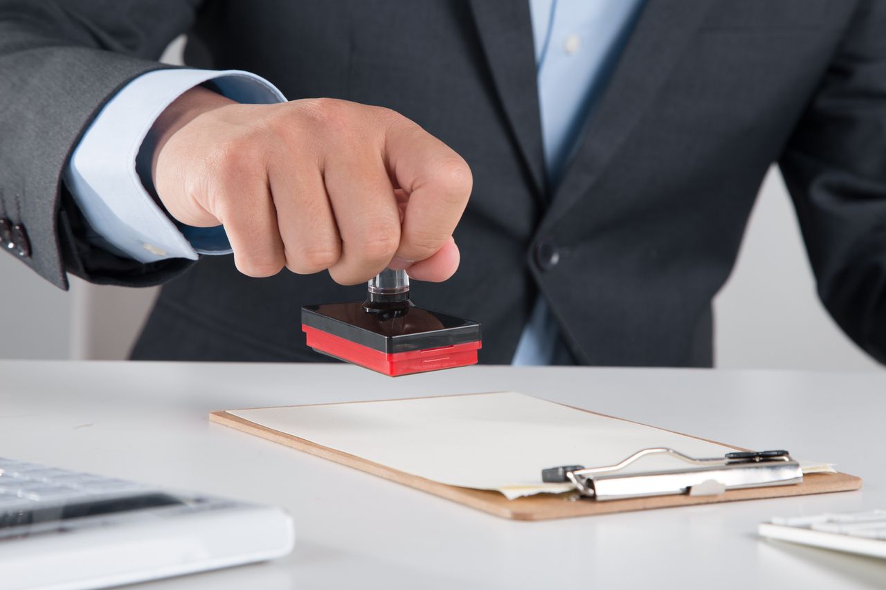 伪造十一万欠条是什么